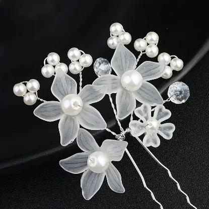 Picture of Faux Pearl Flower Hairpin