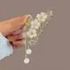 Picture of Elegant Floral Hair Clip with Faux Pearl